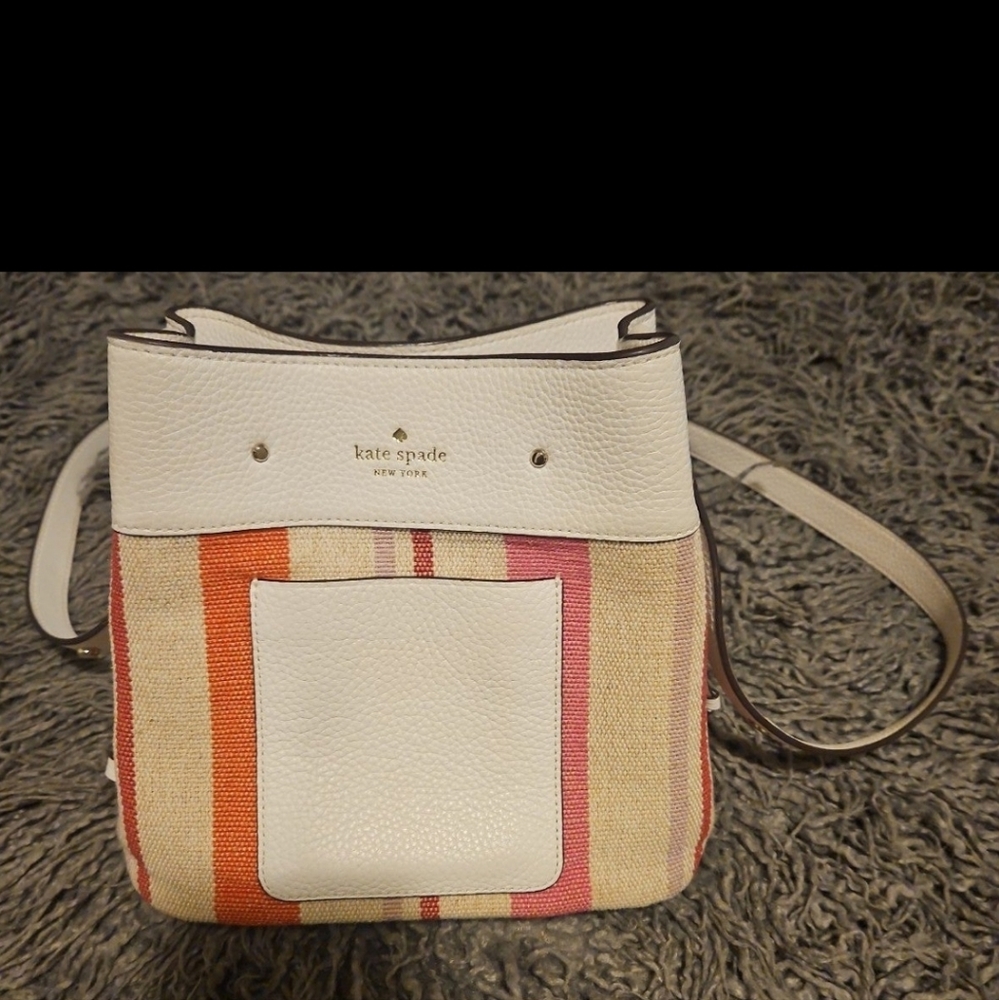 Kate spade bucket purse